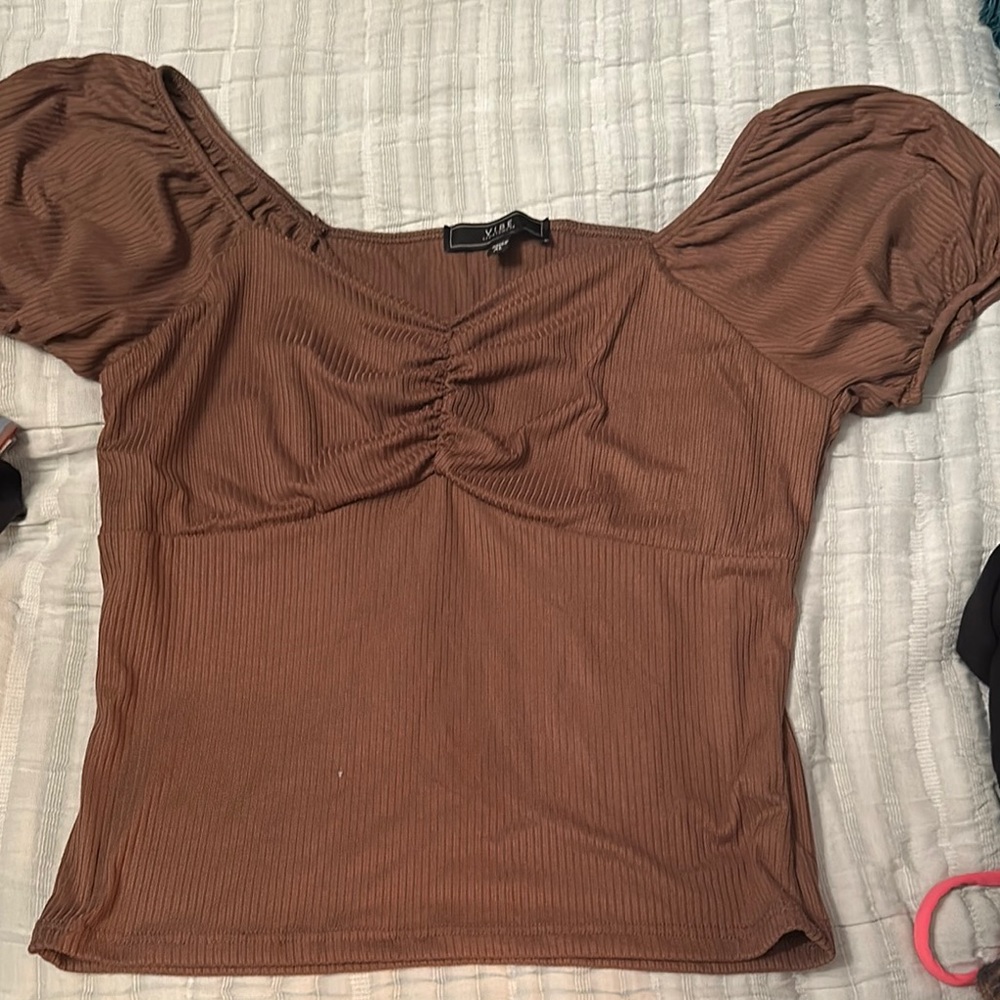 Brown Puff Sleeve Top